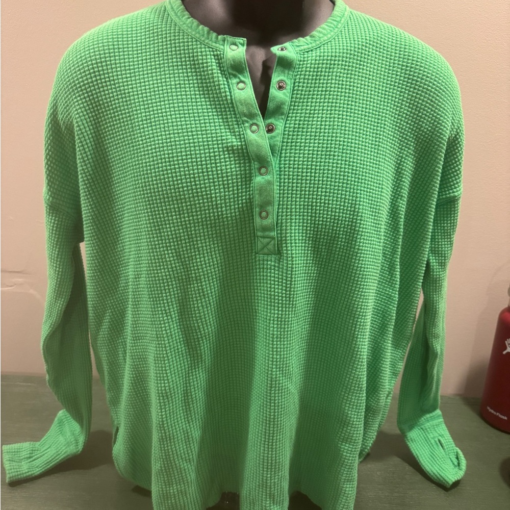 Aerie Green women’s Henley Shirt